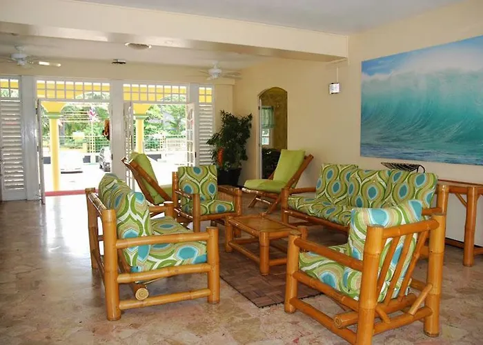 9 Ocho Rios